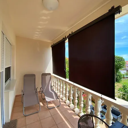 Jozephine Apartment