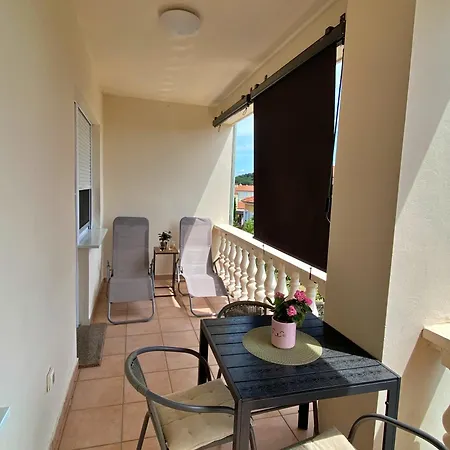 Jozephine Apartment