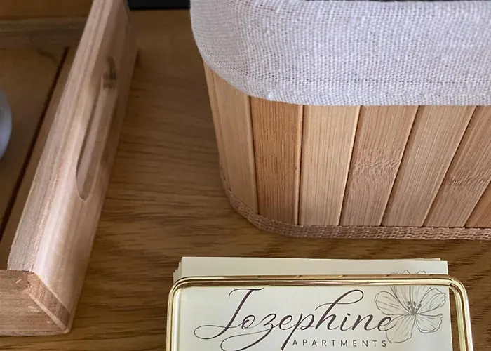 Jozephine Apartman Póla