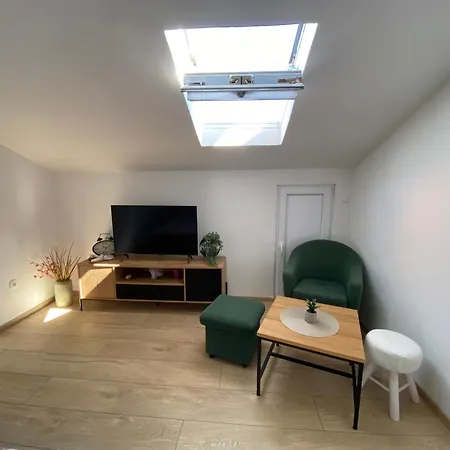 Jozephine Lejlighed *